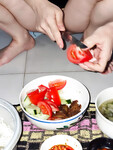 CHỊ HỌ E NẤU ĂN
