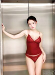 Con đĩ Khánh Vy làm việc thiếu chuyên nghiệp