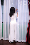Em mẫu ruột nude cùng bộ trang phục áo dài