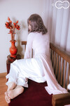 Em mẫu ruột nude cùng bộ trang phục áo dài