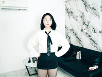 Album: Nữ Sinh Mặc Đồng Phục Có Tất Lưới Thật Gợi Dục