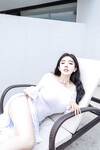 Album: Sự Quyến Rũ Quý Phái Với Chiếc Đầm Trắng Tinh Khiết