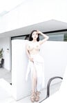 Album: Sự Quyến Rũ Quý Phái Với Chiếc Đầm Trắng Tinh Khiết