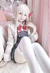 Em gái cosplay t tìm từ mấy ảnh tiktok sang :)))