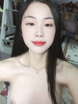 Em gái điện máy