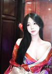 Ai có album e này cho mình xem với