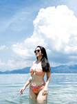 Những khoảnh khắc lộ hàng khó đỡ của người nổi tiếng