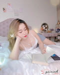 Lên cho anh em 2 idol bận đồ sexy vãi ò lunn