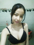 Bé rau sinh viên cặp vú hồng xinh lộ ảnh nóng