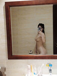 Kính cận thường rất dâm