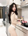 hot girl Hoàng Diệu Linh làm phò 3,2 củ/shot