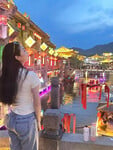 Cô gái ngoan ngoãn cứ gặp cặc a là bộc lộ thành điếm thèm cu