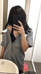 Bé gái vừa lớn
