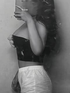 t nhận nude ib dưới mô tả