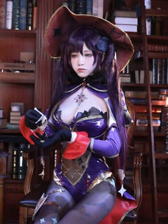 Cosplay Mona