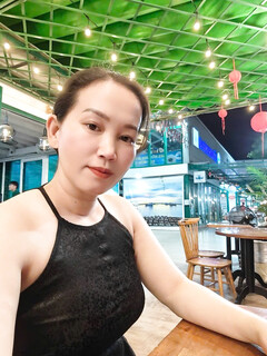 Vú to k lo thiếu cặc